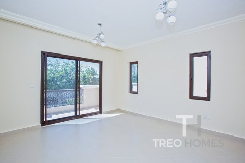 Villa in Arabian Ranches 2, Dubai 4 bedrooms, 404 sq.m. № 16340 - photo 19