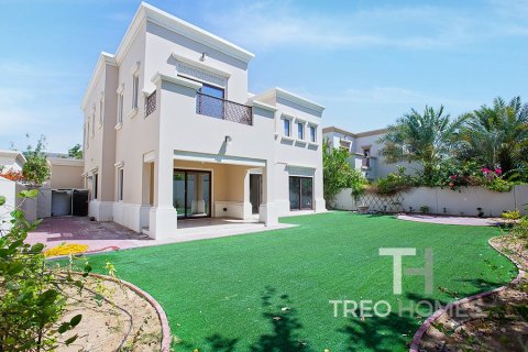 Villa in Arabian Ranches 2, Dubai 4 bedrooms, 404 sq.m. № 16340 - photo 2