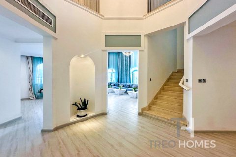 Villa à Palm Jumeirah, Dubai, 4 chambres, 465 m², № 16333 - photo 8