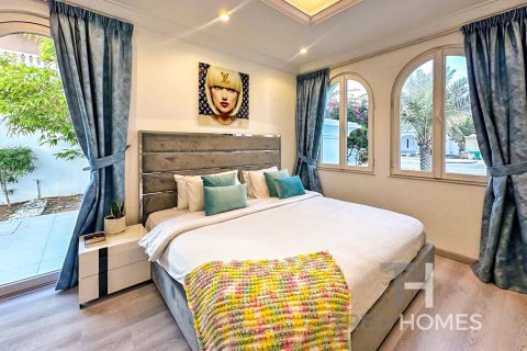 Villa à Palm Jumeirah, Dubai, 4 chambres, 465 m², № 16333 - photo 11
