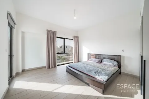 Adosado en Al Furjan, Dubai, 3 dormitorios, 244 m², № 122358 - foto 8