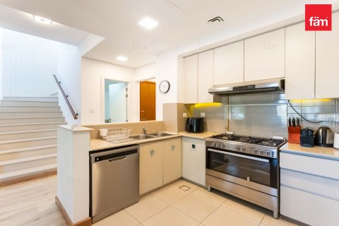 Townhouse in Town Square, Dubai 3 bedrooms, 219.5 sq.m. № 41249 - photo 5