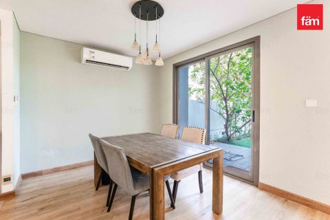 Townhouse in Town Square, Dubai 3 bedrooms, 219.5 sq.m. № 41249 - photo 6