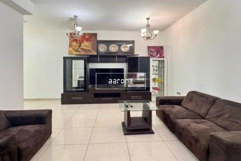 Apartment in Dubai Marina, Dubai 1 bedroom, 78.5 sq.m. № 20995 - photo 3