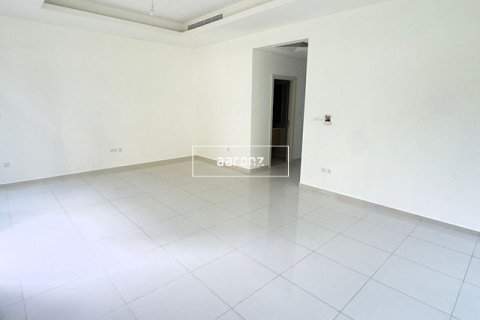 Villa in Dubai 3 bedrooms, 264.4 sq.m. № 21010 - photo 5