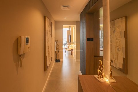 Apartment in Jumeirah Lake Towers, Dubai 3 bedrooms, 164.7 sq.m. № 21006 - photo 8