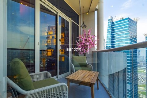 Apartment in Jumeirah Lake Towers, Dubai 3 bedrooms, 164.7 sq.m. № 21006 - photo 28