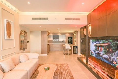 Apartment in Jumeirah Lake Towers, Dubai 3 bedrooms, 164.7 sq.m. № 21006 - photo 3