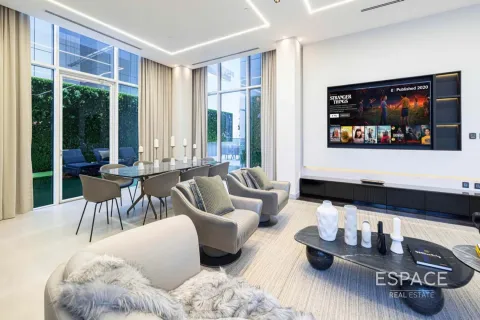 Penthouse in Palm Jumeirah, Dubai 3 bedrooms, 493 sq.m. № 71360 - photo 2