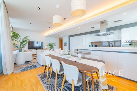 Снять в аренду квартиру в Bluewaters, Дубай: 4 спальни, 228м², № 71365 - фото 8