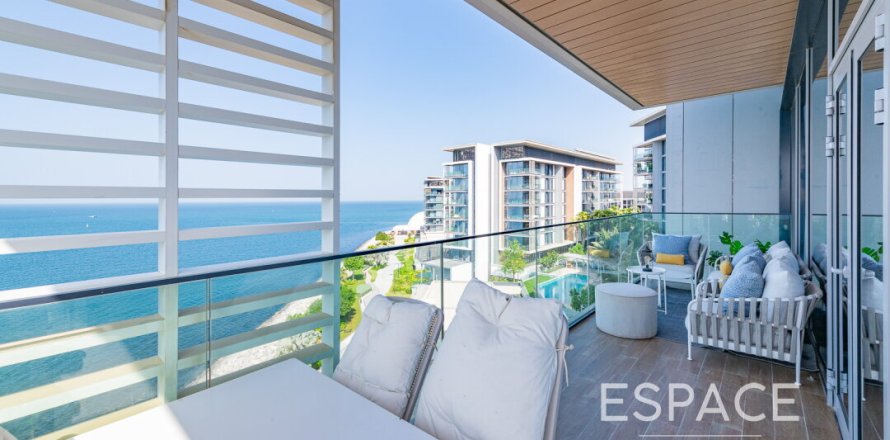 Квартира в Bluewaters, Дубай, 4 спальни, 228м², № 71365