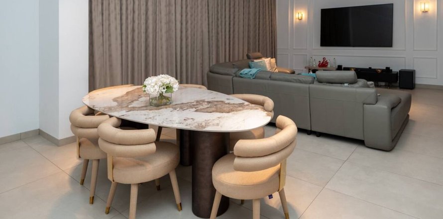 Appartement à Meydan, Dubai, 1 chambre, 114.4 m², № 22679