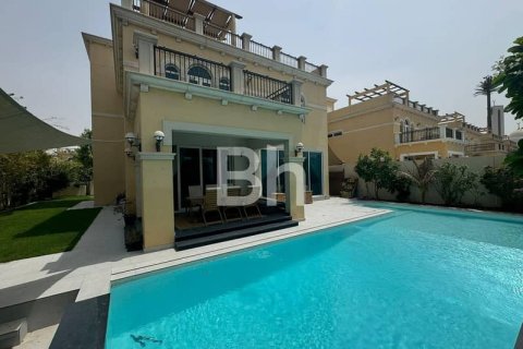Villa in Jumeirah Park, Dubai 4 bedrooms, 600 sq.m. № 57648 - photo 11
