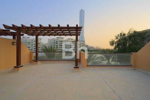 تاون هاوس في Jumeirah Islands, دبي 4 غرف نوم, 198 م² رقم 57647 - صورة 2