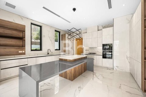 Villa in Dubai Hills Estate, Dubai 5 bedrooms, 1064 sq.m. № 57649 - photo 6