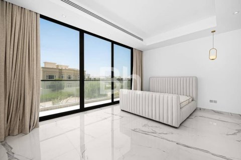 Villa in Dubai Hills Estate, Dubai 5 bedrooms, 1064 sq.m. № 57649 - photo 15