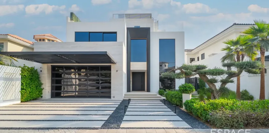Villa in Palm Jumeirah, Dubai 5 bedrooms, 627 sq.m. № 122535