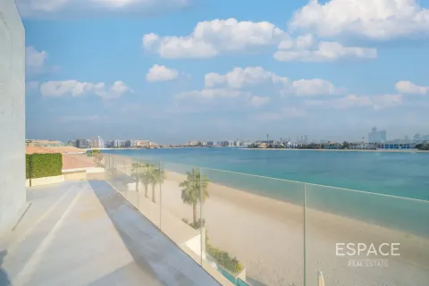 Villa in Palm Jumeirah, Dubai 5 bedrooms, 627 sq.m. № 122535 - photo 18
