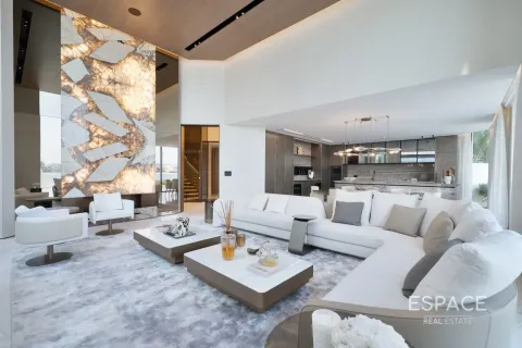 Villa in Palm Jumeirah, Dubai 5 bedrooms, 627 sq.m. № 122535 - photo 3