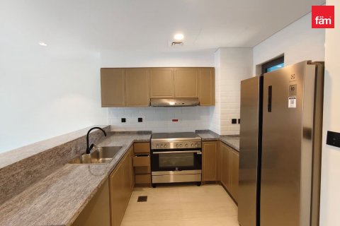 Townhouse in Dubai 3 bedrooms, 144 sq.m. № 124292 - photo 2