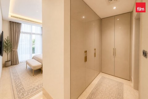 Appartement à Palm Jumeirah, Dubai, 3 chambres, 340.9 m², № 124291 - photo 11