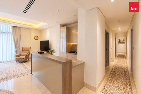 Appartement à Palm Jumeirah, Dubai, 3 chambres, 340.9 m², № 124291 - photo 4