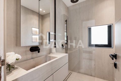 Villa in Jumeirah Islands, Dubai 5 bedrooms, 571 sq.m. № 135281 - photo 26