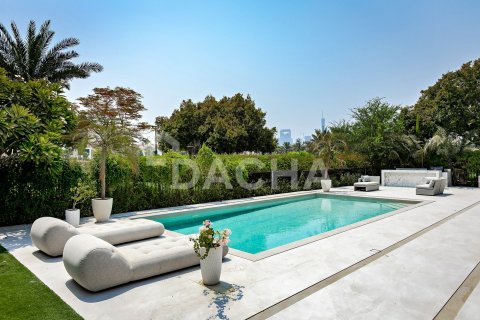Villa in Jumeirah Islands, Dubai 5 bedrooms, 571 sq.m. № 135281 - photo 10