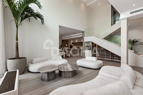 Villa in Jumeirah Islands, Dubai 5 bedrooms, 571 sq.m. № 135281 - photo 5