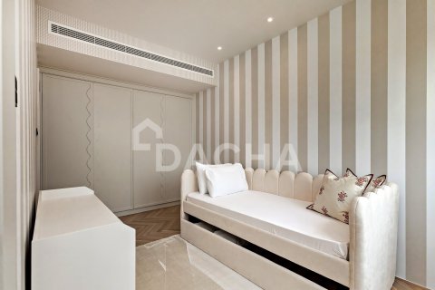 Villa in Jumeirah Islands, Dubai 5 bedrooms, 571 sq.m. № 135281 - photo 18