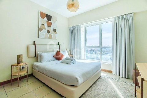 Apartment in Marina Promenade, Dubai Marina, Dubai 3 bedrooms, 140 sq.m. № 105077 - photo 8
