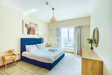 Apartment in Marina Promenade, Dubai Marina, Dubai 3 bedrooms, 140 sq.m. № 105077 - photo 5