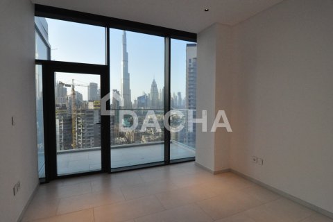 Apartment in Marquise Square Tower, Business Bay, Dubai 3 bedrooms, 194 sq.m. № 105081 - photo 12