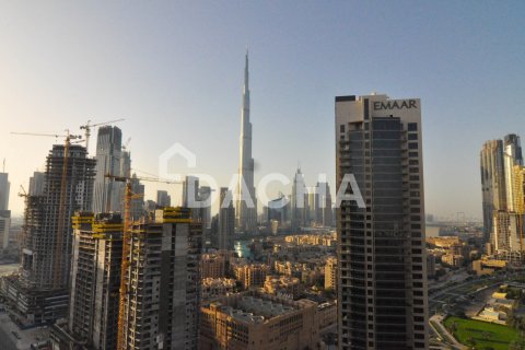 Apartment in Marquise Square Tower, Business Bay, Dubai 3 bedrooms, 194 sq.m. № 105081 - photo 19