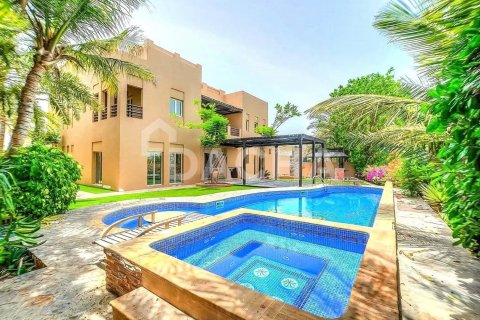 فيلا في Meadows, دبي 6 غرف نوم , 597 م² رقم 105078
