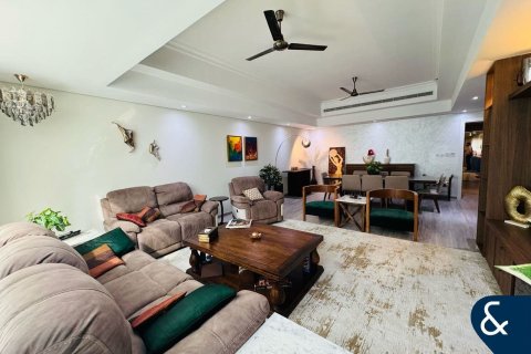 شقة في Al Seef  Towers, أبراج بحيرة جميرا, دبي 2 غرف نوم, 184 م² رقم 98505