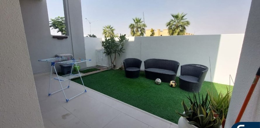 تاون هاوس في داماك هيلز (أكويا باي داماك), دبي 3 غرف نوم, 175 م² رقم 98506