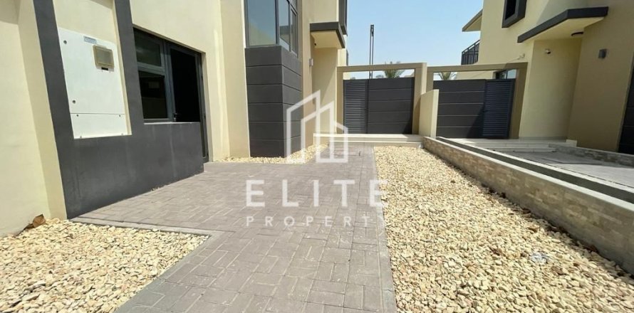 Villa in Maple at Dubai Hills Estate, Dubai Hills Estate, Dubai 4 bedrooms, 229 sq.m. № 121543