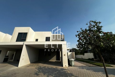 Villa in Maple at Dubai Hills Estate, Dubai Hills Estate, Dubai 4 bedrooms, 283 sq.m. № 121544