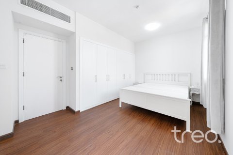 Снять в аренду виллу в Арабиан Ранчес, Дубай: 2 спальни, 165.46м², № 119983 - фото 5