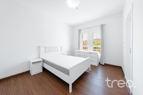Снять в аренду виллу в Арабиан Ранчес, Дубай: 2 спальни, 165.46м², № 119983 - фото 12