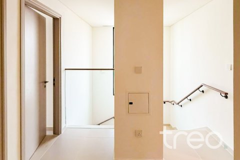 Townhouse in Arabian Ranches 3, Dubai 3 bedrooms, 205.69 sq.m. № 119979 - photo 13
