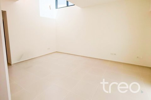 Townhouse in Arabian Ranches 3, Dubai 3 bedrooms, 205.69 sq.m. № 119979 - photo 11