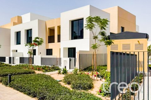 Townhouse in Arabian Ranches 3, Dubai 3 bedrooms, 205.69 sq.m. № 119979