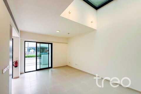 Townhouse in Arabian Ranches 3, Dubai 3 bedrooms, 205.69 sq.m. № 119979 - photo 3