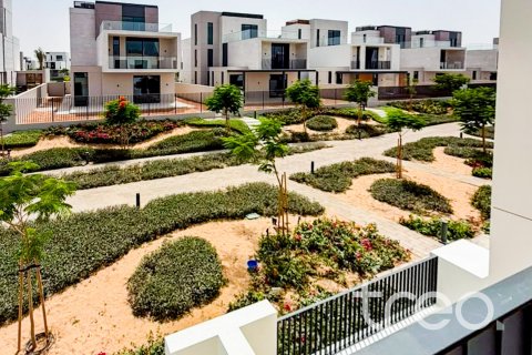 Townhouse in Arabian Ranches 3, Dubai 3 bedrooms, 205.69 sq.m. № 119979 - photo 17