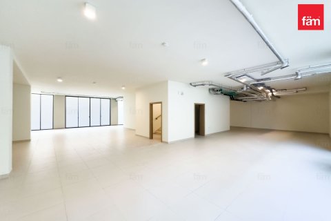 Villa in Dubai Hills Estate, Dubai 5 bedrooms, 649 sq.m. № 123459 - photo 28