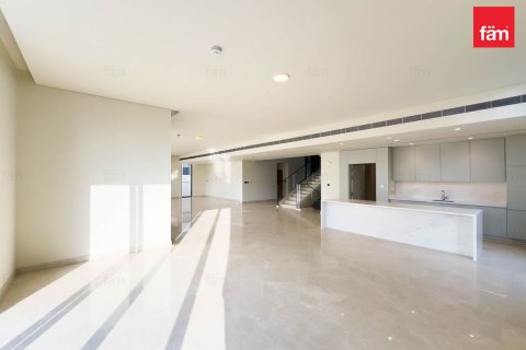 Villa in Dubai Hills Estate, Dubai 5 bedrooms, 649 sq.m. № 123459 - photo 2