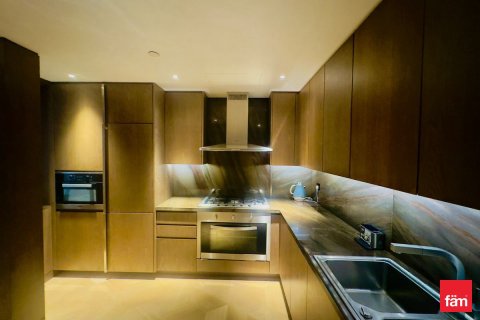 Apartment in Palm Jumeirah, Dubai 3 bedrooms, 216 sq.m. № 77102 - photo 5