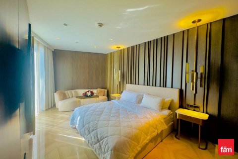 Apartment in Palm Jumeirah, Dubai 3 bedrooms, 216 sq.m. № 77102 - photo 6